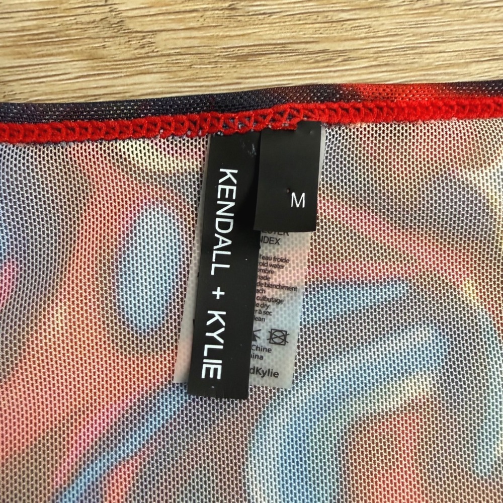 Kendall + Kylie Abstract Red Spice Sheer Mesh CropTop Women M  Festival Edgy Y2K - Picture 2 of 6